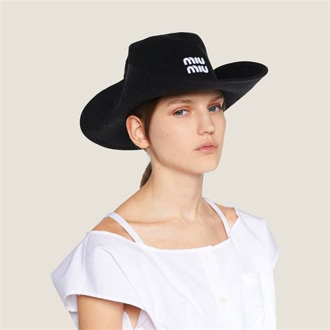 miumiu hats for women.